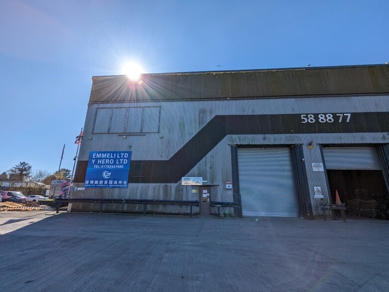 Queensway, Swansea to rent - Building Photo - Image 3 of 3