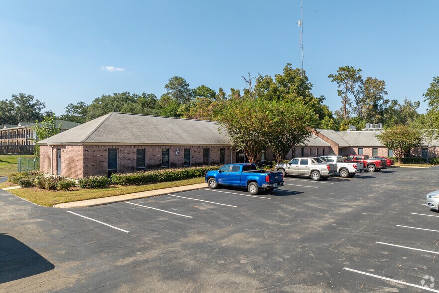 325 John Knox Rd, Tallahassee, FL for sale - Primary Photo - Image 1 of 16