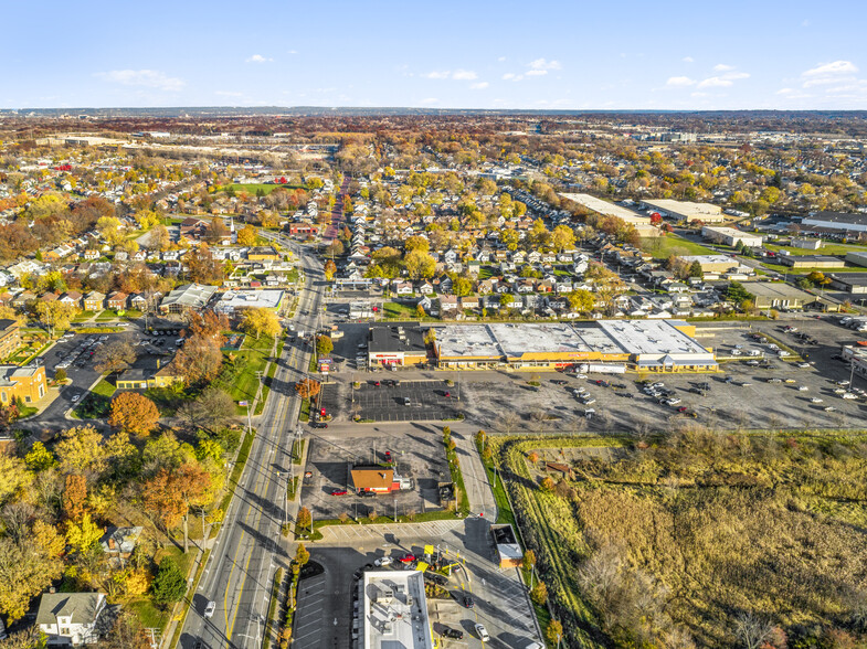 14031-14129 Puritas Ave, Cleveland, OH for rent - Building Photo - Image 3 of 5