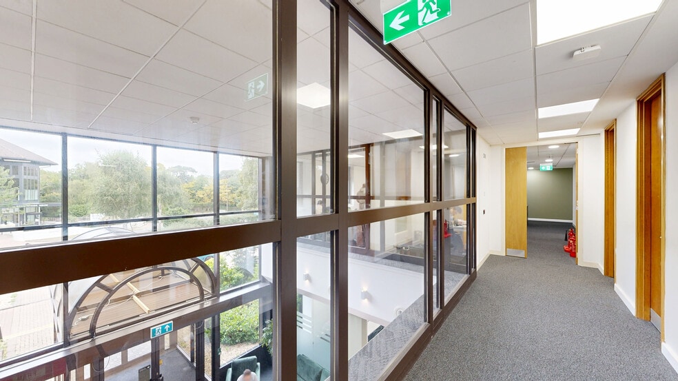 3 The Drive, Great Warley to rent - Matterport 3D Scan - Image 3 of 23