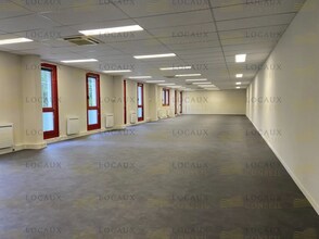 4 Avenue Du Gros Chene, Éragny to rent Interior Photo- Image 2 of 5