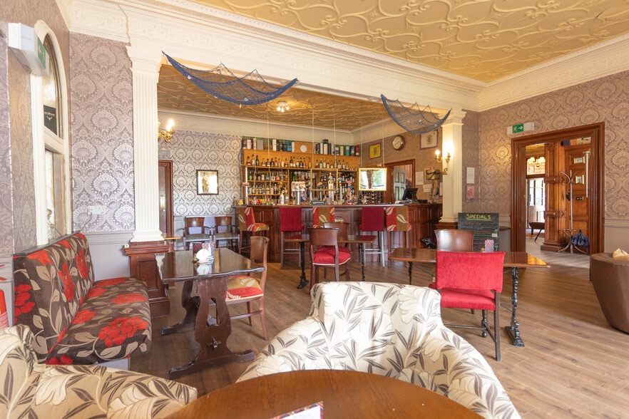 Morangie & Mansfield Castle Hotels portfolio of 2 properties for sale on LoopNet.co.uk - Building Photo - Image 2 of 15