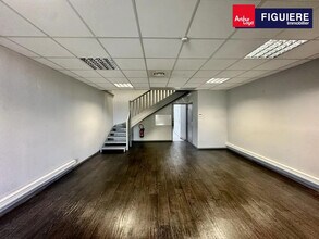 645 Rue Mayor De Montricher, Aix-en-Provence for sale Interior Photo- Image 2 of 46