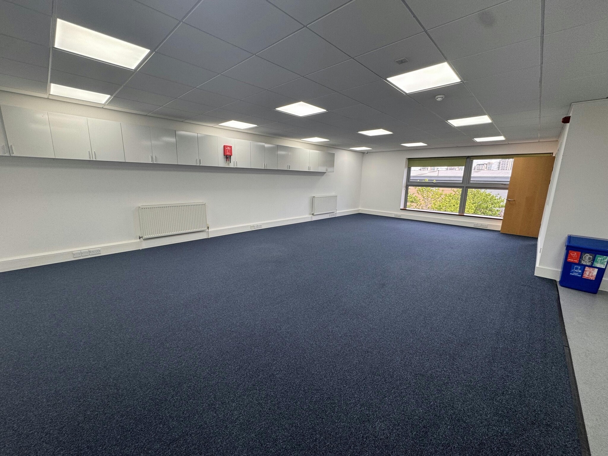 Seymour St, London to rent Interior Photo- Image 1 of 6