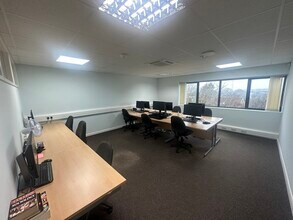 Dittons Rd, Polegate to rent Interior Photo- Image 1 of 12
