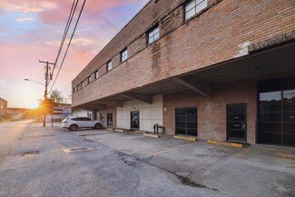 More details for 2412 Bartlett St, Houston, TX - Office for Rent