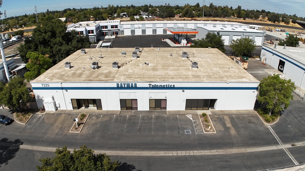 7325 Roseville Rd, Sacramento, CA for sale - Building Photo - Image 1 of 3