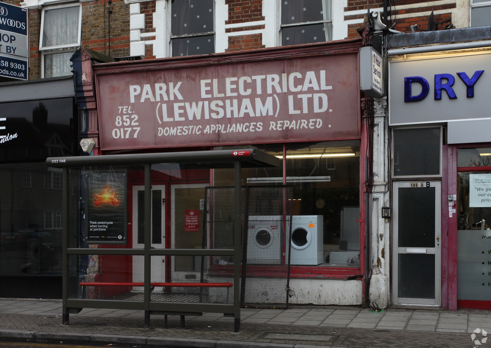 188 Hither Green Ln, London to rent Building Photo- Image 1 of 3