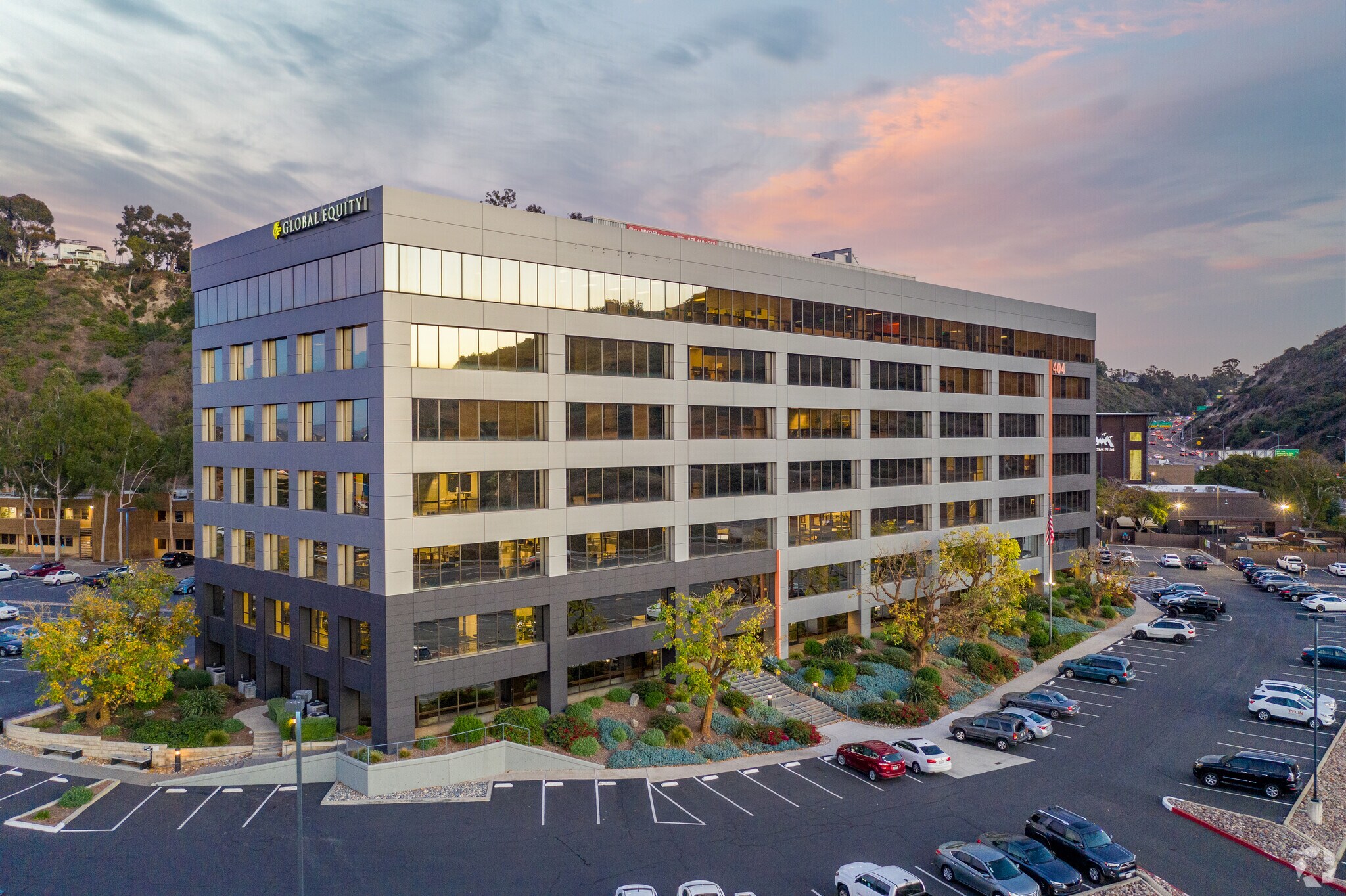 404 Camino del Rio S, San Diego, CA to rent Building Photo- Image 1 of 15