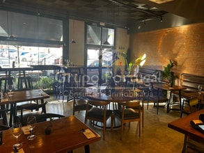 Retail in Paracuellos de Jarama, Madrid to rent Interior Photo- Image 1 of 5