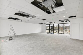 102 Rue De Paris, Montreuil to rent Interior Photo- Image 2 of 8