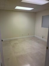 12942-12972 SW 133rd Ct, Miami, FL to rent Interior Photo- Image 2 of 6