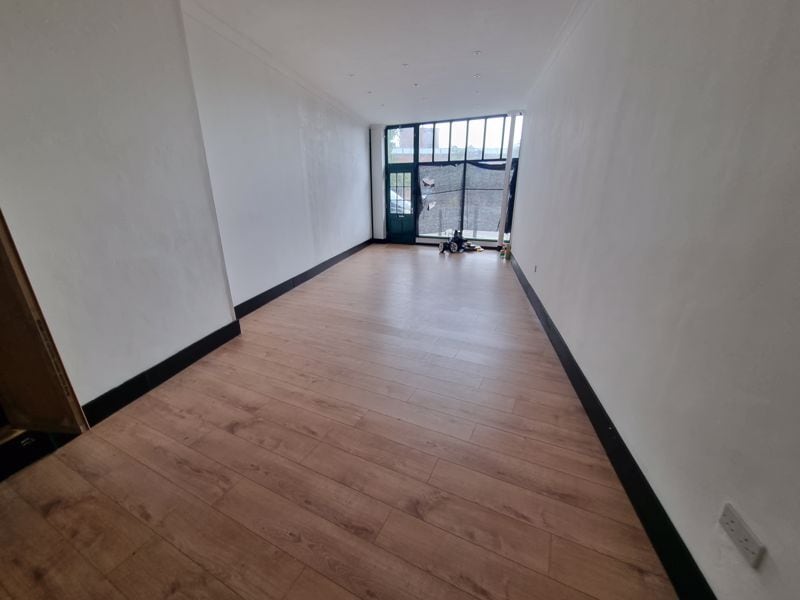 181 London Rd N, Lowestoft to rent Interior Photo- Image 1 of 4