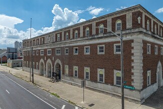 More details for 523 NE Adams St, Peoria, IL - Leisure for Sale