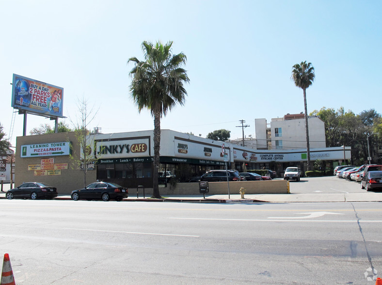 14120 Ventura Blvd, Sherman Oaks, CA for rent - Primary Photo - Image 1 of 5