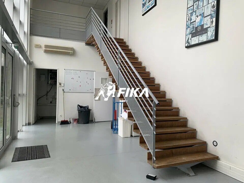 Office in Labège to rent Interior Photo- Image 1 of 9