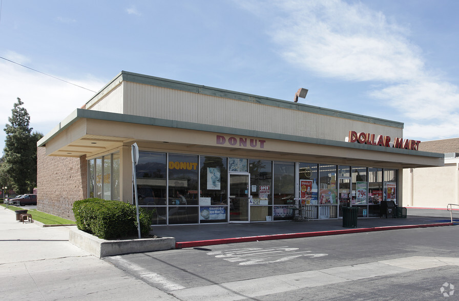 535-537 N San Jacinto St, Hemet, CA for sale - Primary Photo - Image 1 of 3