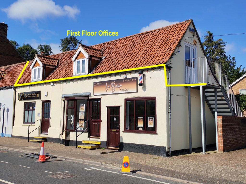 9 The St, Acle to rent Building Photo- Image 1 of 3