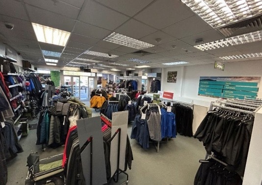 157 Union St, Aberdeen to rent Interior Photo- Image 1 of 2