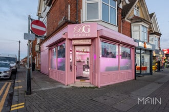 186 Evington Rd, Leicester to rent Building Photo- Image 1 of 11