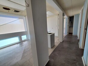 141 Camino Alto, Mill Valley, CA to rent Interior Photo- Image 2 of 9