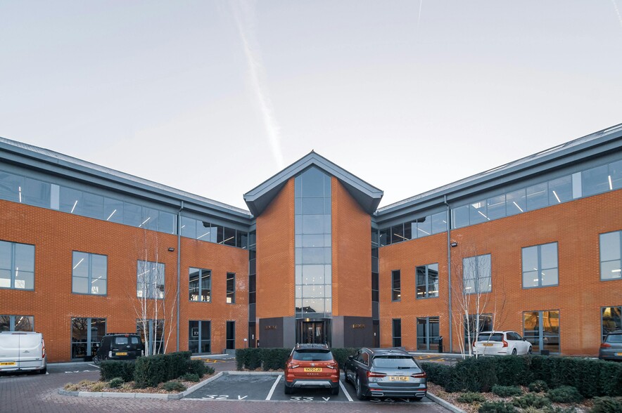 Dalton Ave, Warrington to rent - Building Photo - Image 2 of 14