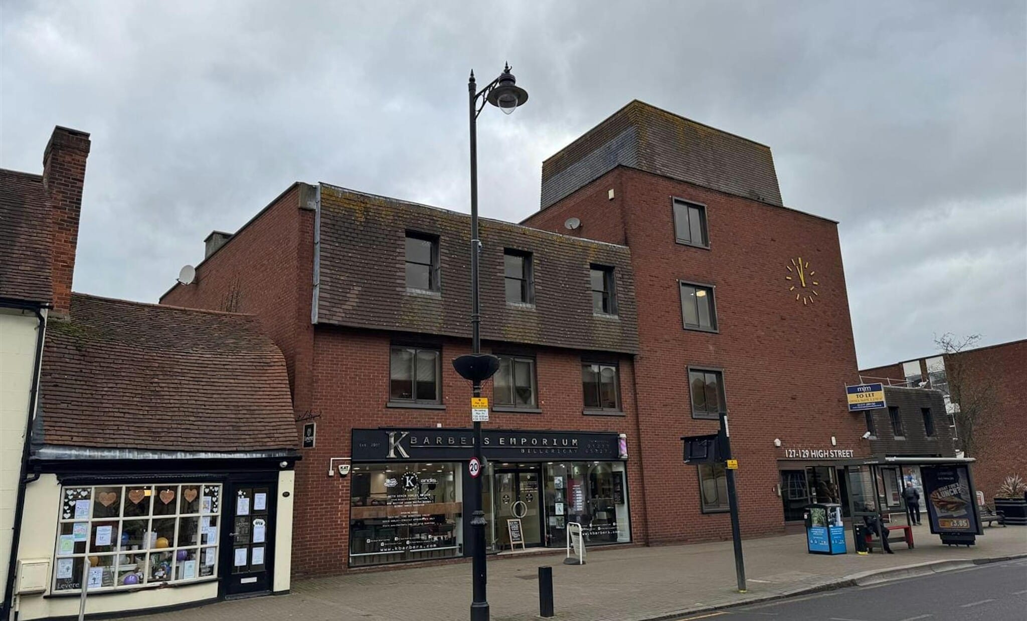127-129 High St, Billericay to rent Building Photo- Image 1 of 2