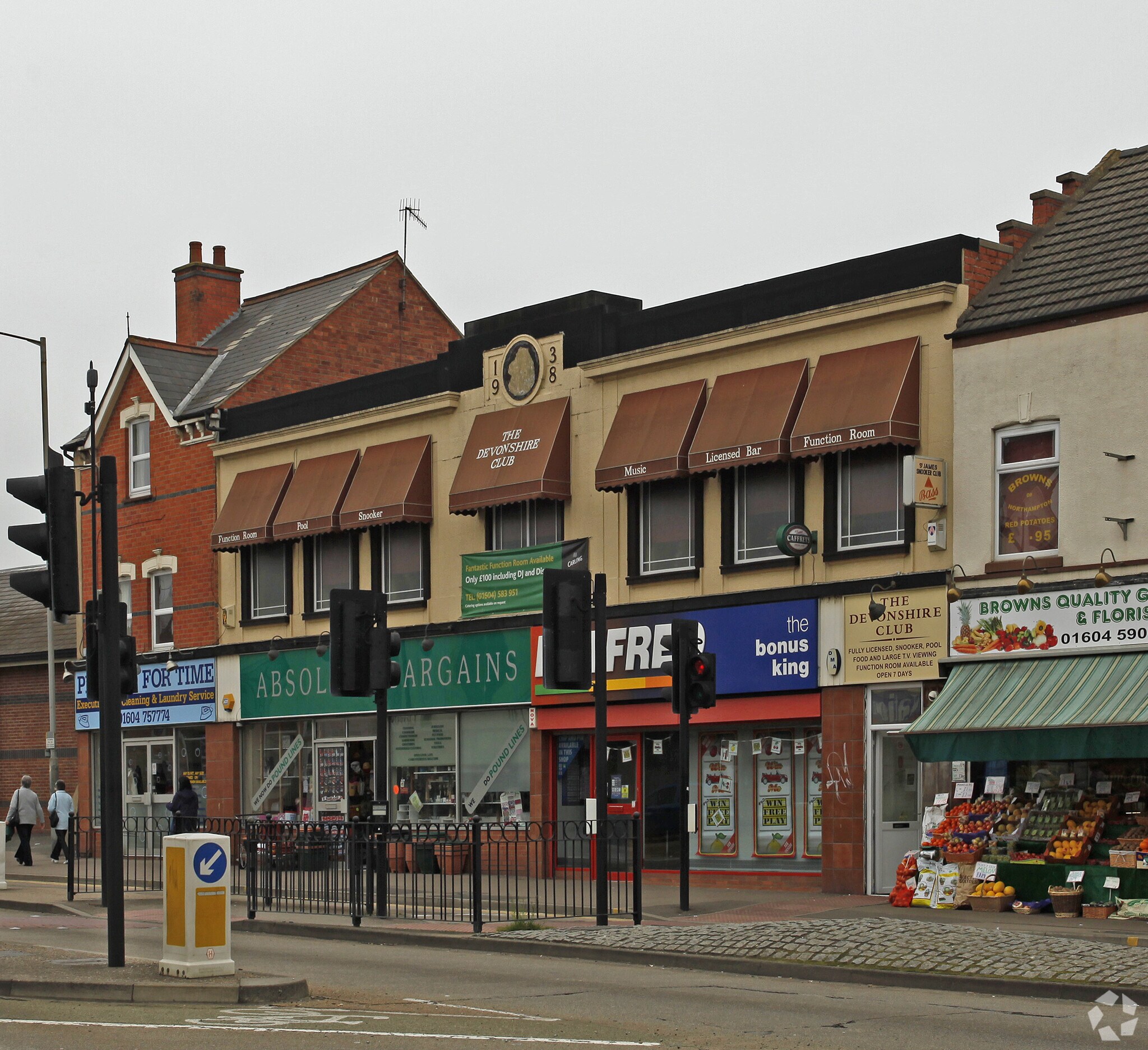 6-12 Harlestone Rd, Northampton for sale Primary Photo- Image 1 of 1