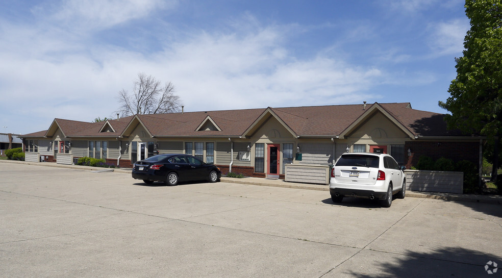 200 Professional Ct, Lafayette, IN for rent - Building Photo - Image 2 of 4