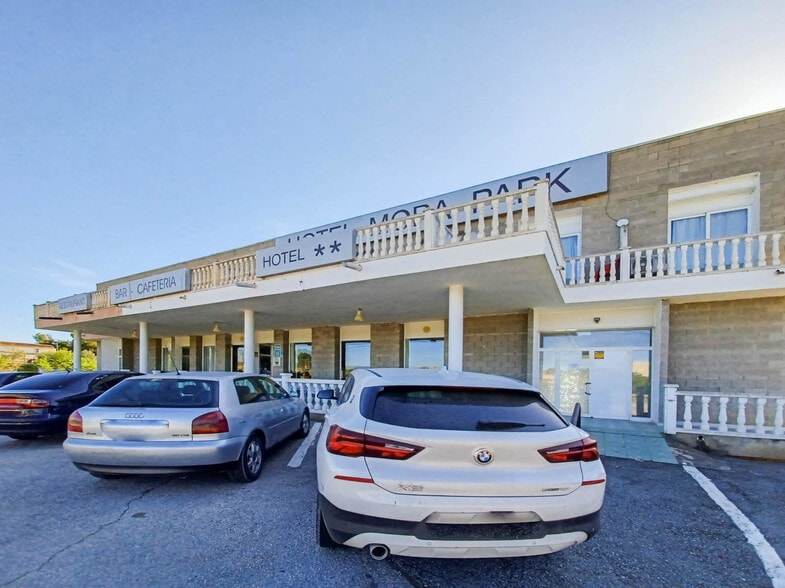 Specialist in Móra la Nova, Tarragona for sale - Building Photo - Image 2 of 8