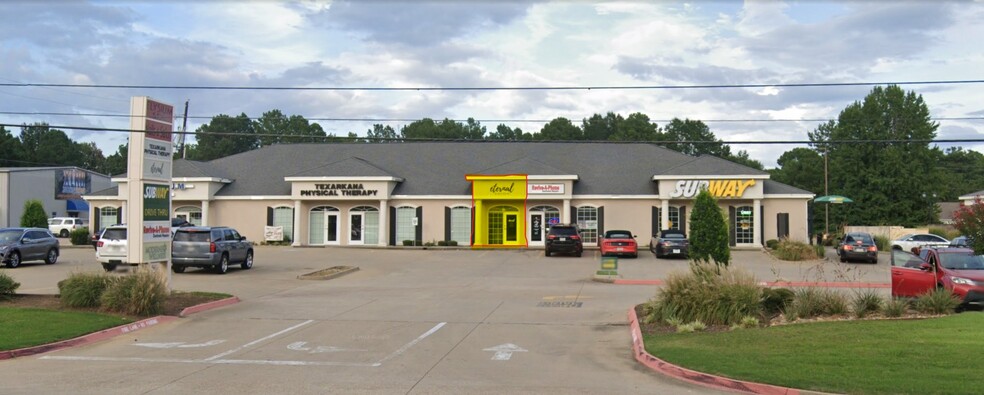 5602 Richmond Rd, Texarkana, TX for rent - Building Photo - Image 1 of 10