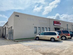 7125 Harry Hines Blvd, Dallas, TX for sale Building Photo- Image 1 of 1