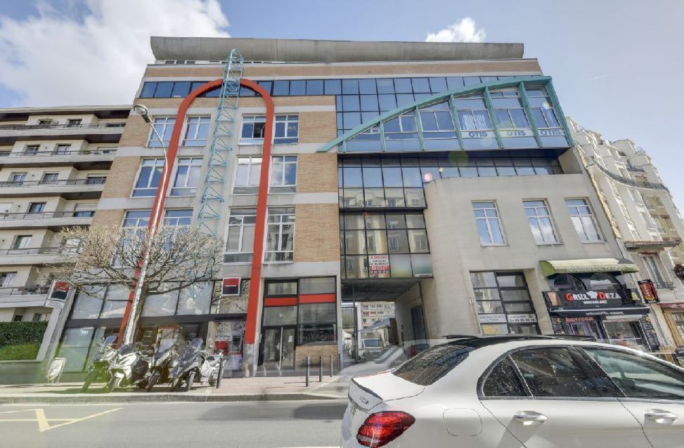 Office in Montreuil to rent Building Photo- Image 1 of 7