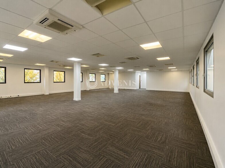 71 Rue Des Tilleuls, Boulogne-Billancourt to rent - Building Photo - Image 1 of 9