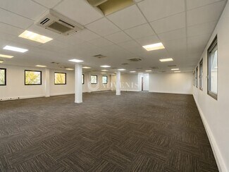 More details for 71 Rue Des Tilleuls, Boulogne-Billancourt - Office to Rent