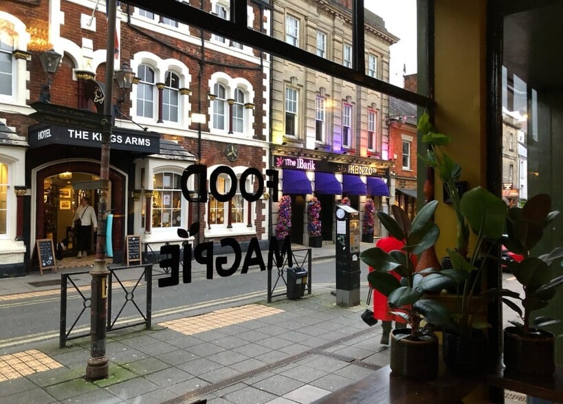 19-21 Wood St, Swindon to rent - Building Photo - Image 2 of 2