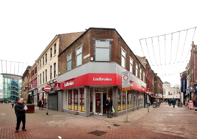 More details for 54-58 Northgate, Blackburn - Retail to Rent