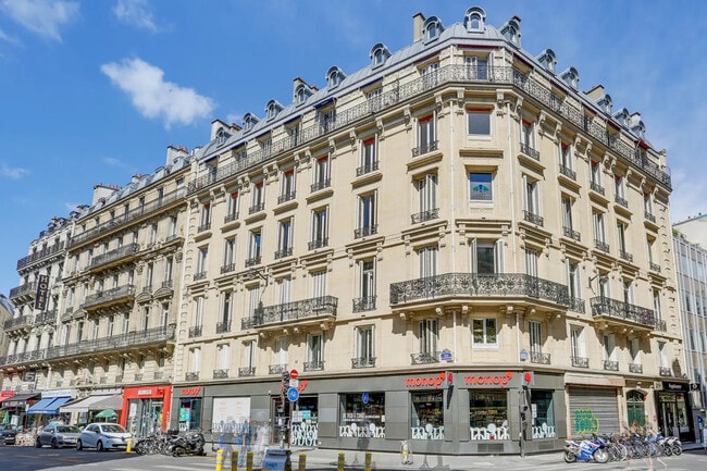 Coworking  - Jusqu'à 70 postes