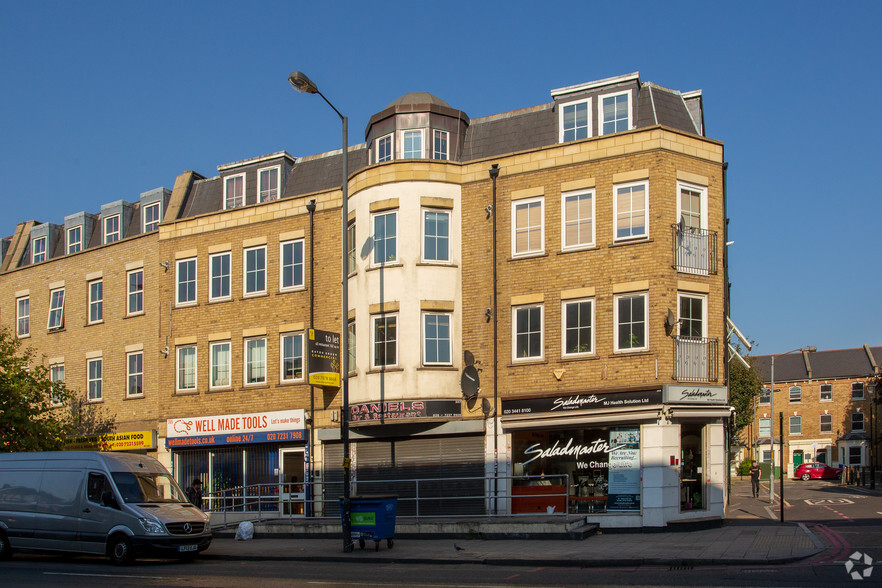 207 Old Kent Rd, London for sale - Primary Photo - Image 1 of 1