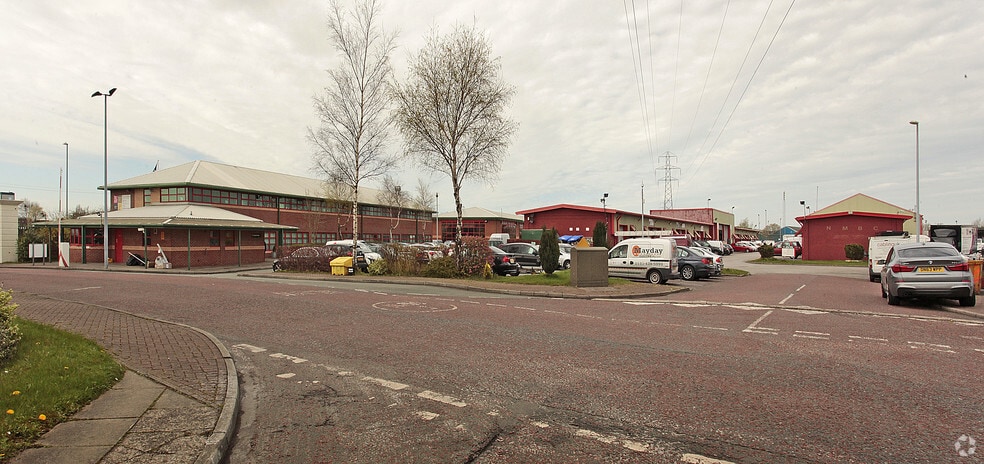 North Mersey Business Cen, Liverpool to rent - Building Photo - Image 3 of 4