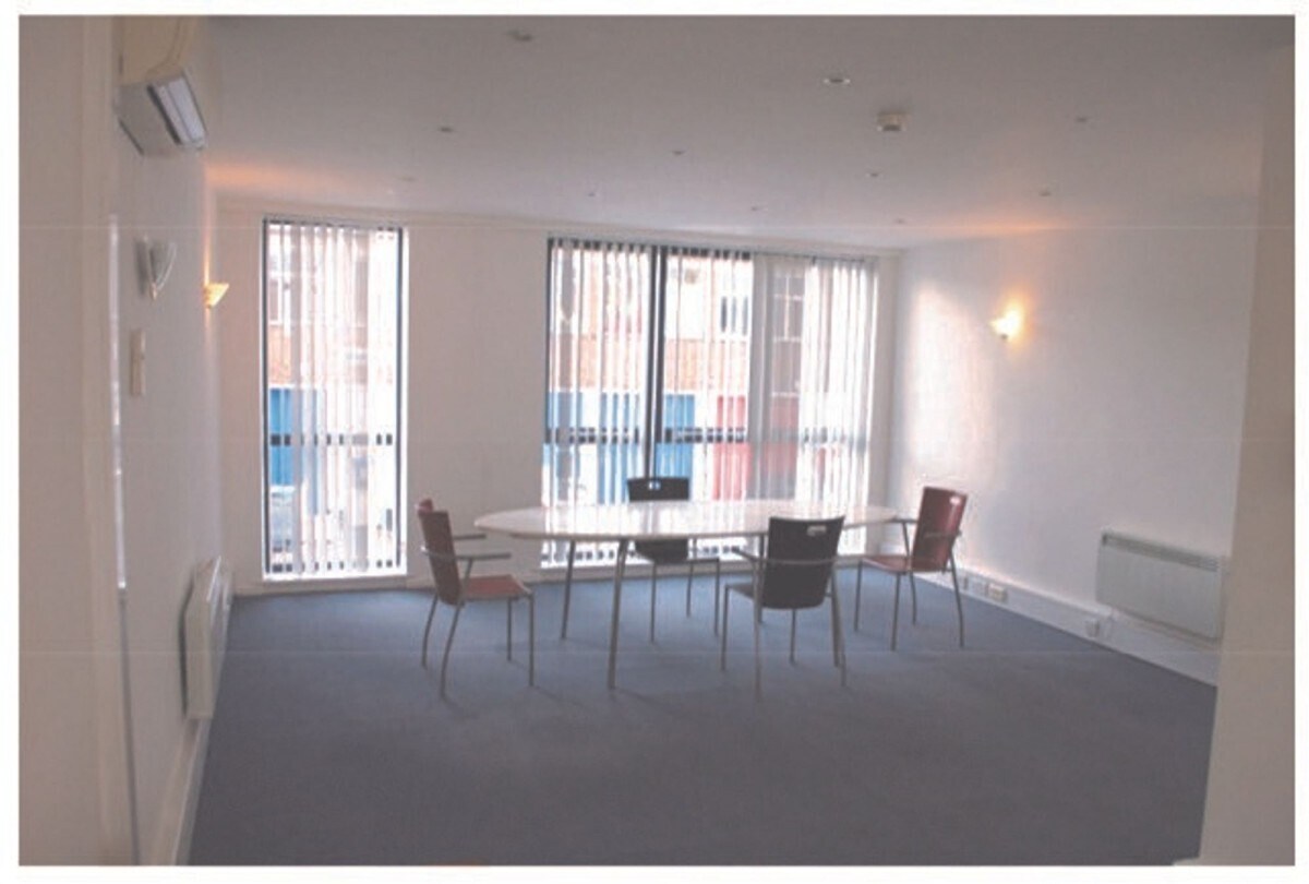 Acme Rd, Watford, HRT WD24 5AL - Unit 7D - - Interior Photo - Image 1 of 1