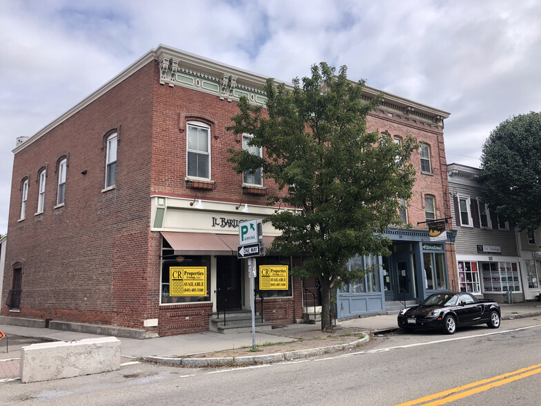 1113 Main St, Fishkill, NY for sale - Building Photo - Image 1 of 1