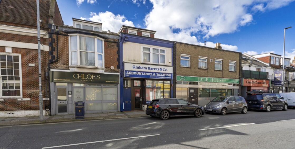 102 Albert Rd, Southsea for sale Primary Photo- Image 1 of 9