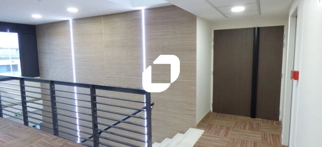 Vente Bureaux 475 m² à 1 140 m²