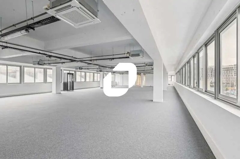 Office in Nanterre to rent - Interior Photo - Image 3 of 12