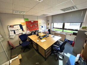 161 Brooms Rd, Dumfries to rent Interior Photo- Image 2 of 7