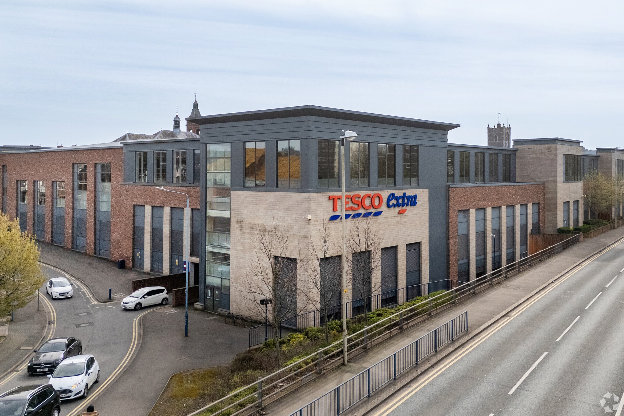 The Crown Centre, Stourbridge to rent Primary Photo- Image 1 of 3