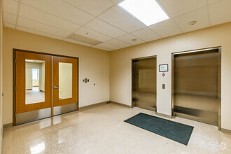 5000 NASA Blvd, Fairmont, WV for rent Interior Photo- Image 1 of 7