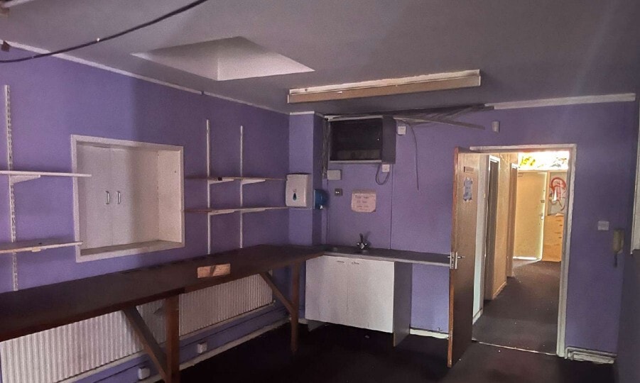 Benacre Dr, Birmingham to rent - Interior Photo - Image 2 of 3