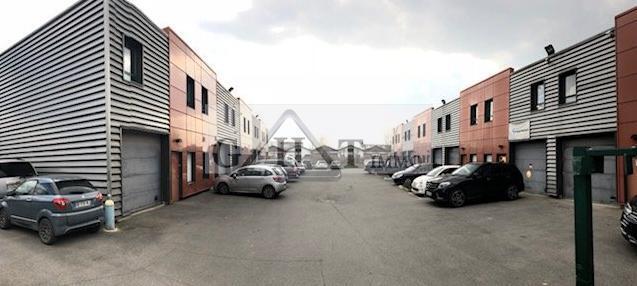 Industrial in Choisy-le-Roi to rent Building Photo- Image 1 of 9